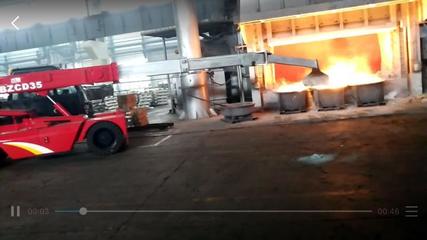 鋁業(yè)熔鑄扒渣車加料車生產(chǎn)廠家定做