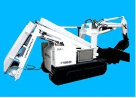 山東鏟運機批發(fā)供應(yīng)信息——挖掘裝載機選購指南